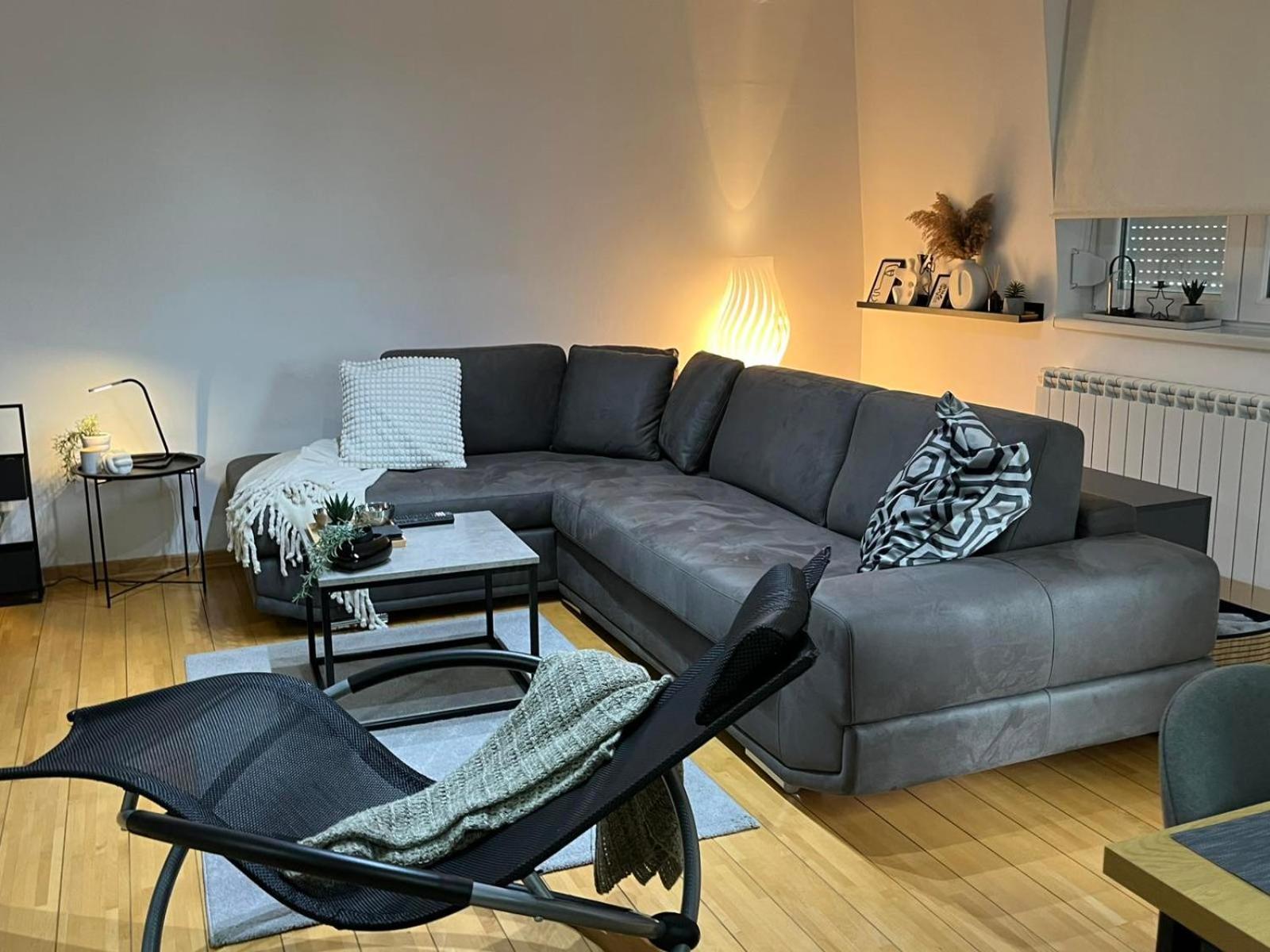 Apartman Riva Kraljevo Luaran gambar